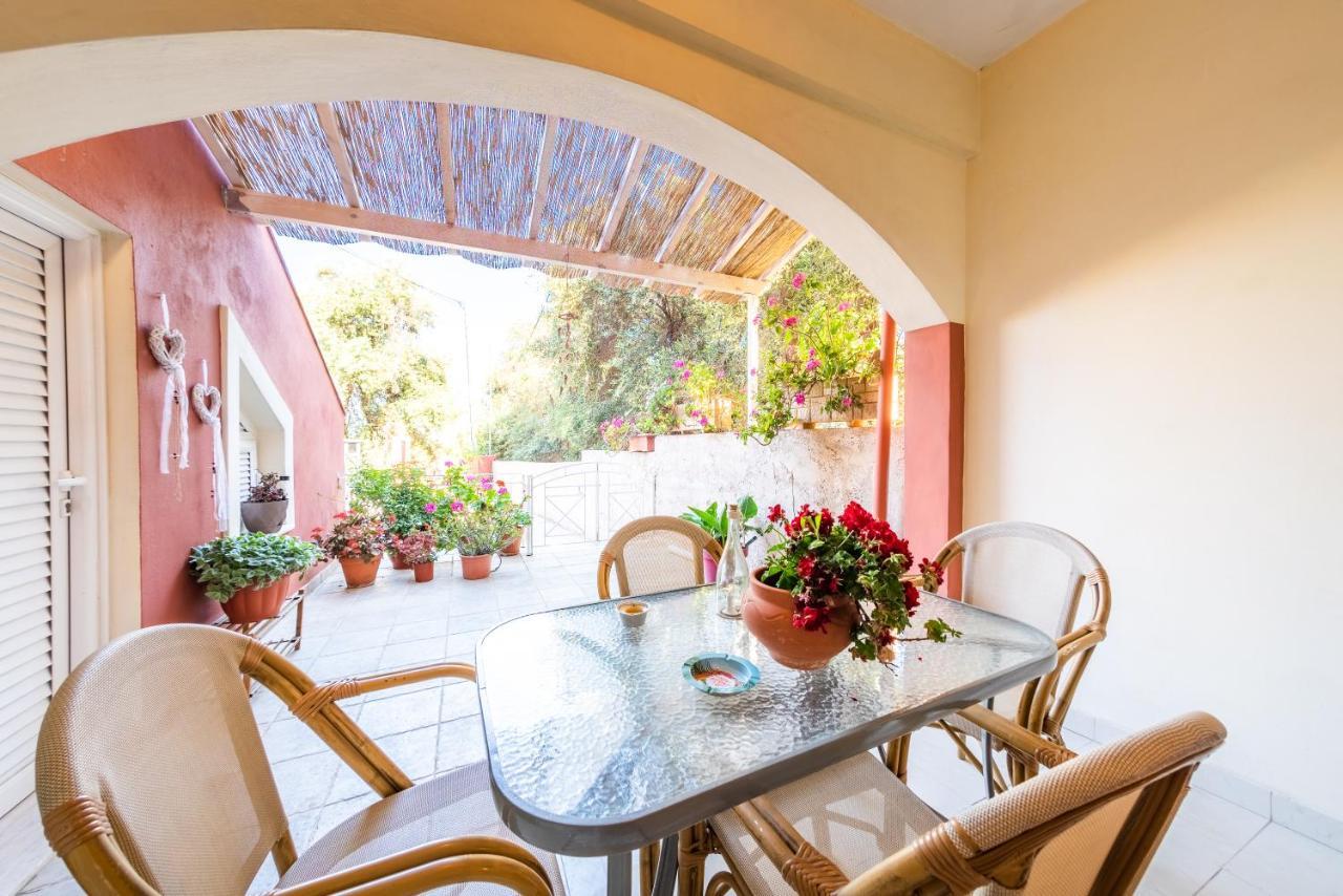 Apartamento Helen Corfu House Exterior foto